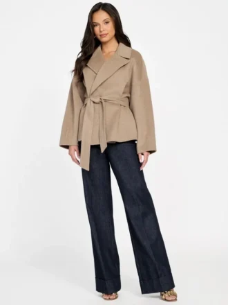 Abrigo corto con cinturón Ella