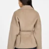 Abrigo corto con cinturón Ella