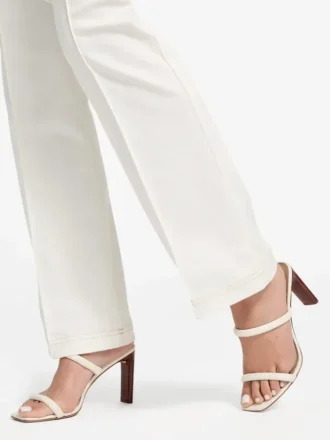 Sandalias de cuero con doble correa y perlas