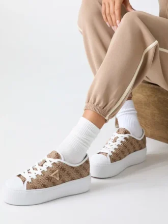 Zapatillas con logotipo Joezi