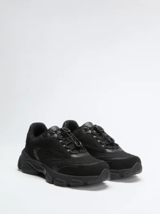 Zapatillas de senderismo Imeri en negro